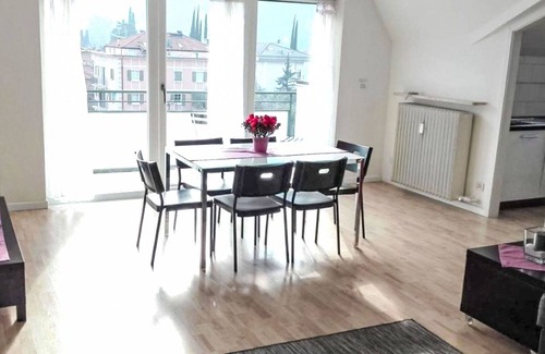 Riva del Garda Apartment | Cosy apartment for 5 guests with WIFI, A/C, TV and patio
