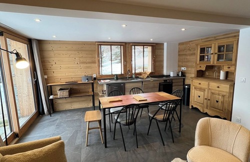 Les Allues Apartment | COSY APARTMENT MERIBEL