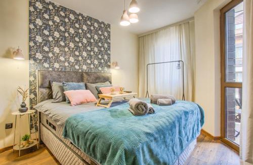 Kvartal Noviya Grad Apartment | Cosy Apartment On The Lift