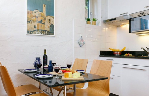Capriasca Apartment | Cosy apartment with pool, WIFI, TV, patio, pets allowed, panoramic view and parking