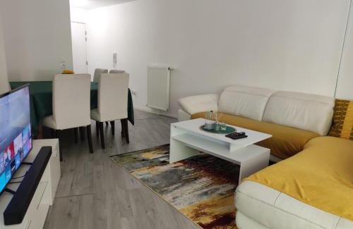 Thiais Apartment | Cosy Appartment Thiais 80m²