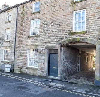 Kirkby Lonsdale Apartment | Cosy, Boutique Central Kirkby Lonsdale Apartment