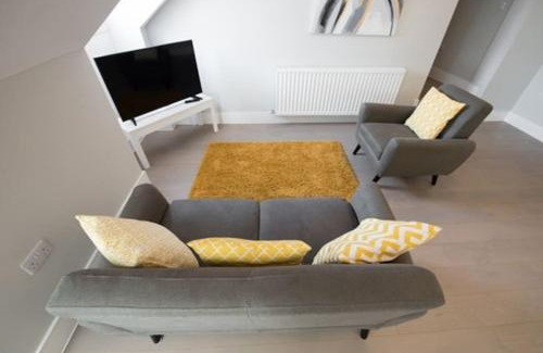 Brentwood Apartment | Cosy, Bright, 1 Bed Flat