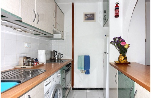 Corralejo House | Cosy bungalow in beautiful setting in Corralejo, close to the sea and sleeps 2