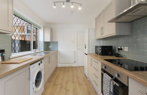 Grimsby House | ✨ Cosy Central Grimsby House 🏡 | Perfect for Contractors 🔧 | Free Parking 🚗