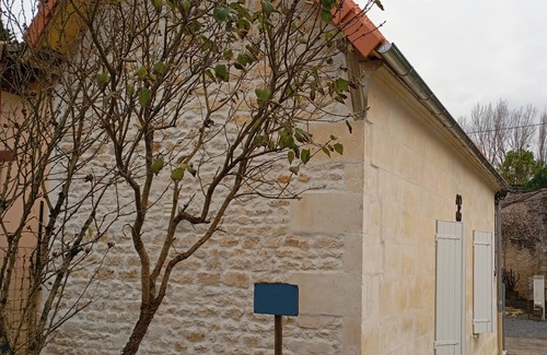 Champagnolles House | Cosy Chalet 50m² near Royan, Jonzac Spa