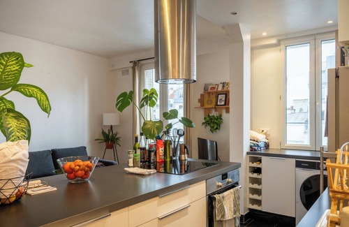 Combat Apartment | Cosy & Charming 1BD for 4 - Les Buttes Chaumont