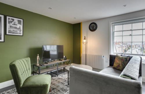 Chelmsford Apartment | Cosy Chelmsford Apartment - Free Allocated Parking