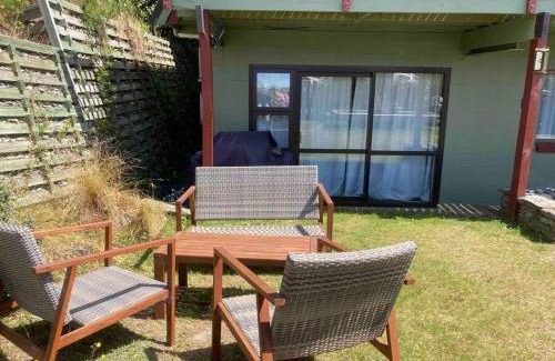 Fernhill Apartment | Cosy & comfortable in Fernhill