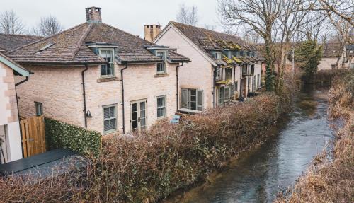 Cirencester House | Cosy Cotswold Home - Jacobs Cottage