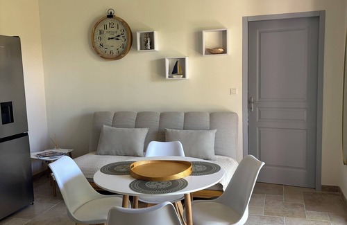 Nages-et-Solorgues House | Cosy cottage for 4 people
