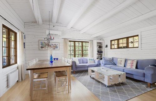Orno House | Cosy cottage on Island