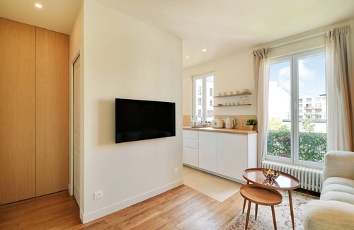 Silly-Gallieni Apartment | Cosy Duplex