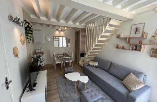 Ouistreham Apartment | Cosy Duplex ! Situation centrale - proche plage et commerces - linge de lit et serviettes de toilette compris