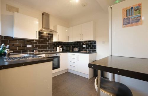 Doncaster House | Cosy Ensuite Room 3 (self check-in) Doncaster