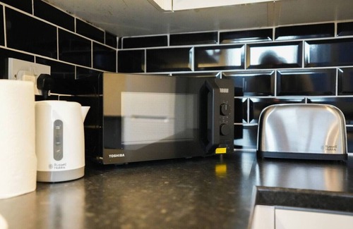 Doncaster House | Cosy Ensuite Room 3 (self check-in) Doncaster
