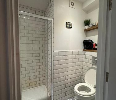 Clissold Apartment | Cosy Flat in Stoke Newington