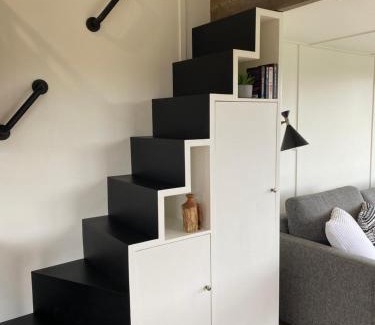 Halcombe Apartment | Cosy guest house