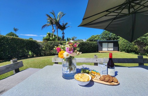 Hahei House | Cosy Hahei Retreat on Margot Place, Cosy Hahei Retreat on Margot Place