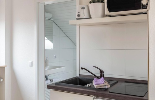 Ueberlingen Apartment | Cosy holiday apartment "Maria Feucht" near Lake Constance with lake view