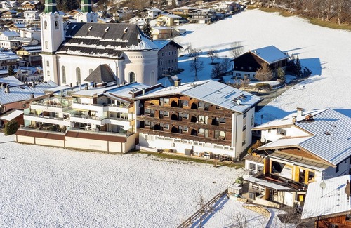 Brixen im Thale Apartment | Cosy holiday apartments 600m from the ski lift