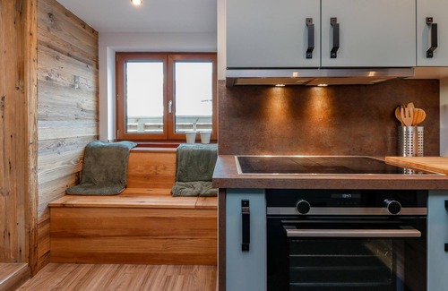 Rauris House | Cosy holiday home by the slopes
