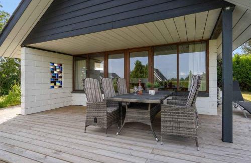 Skastrup Strand House | Cosy Holiday House Near Child Friendly Beach