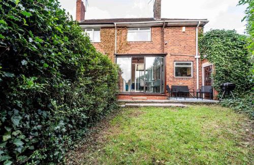 Newcastle-Under-Lyme House | Cosy Home in Stoke on Trent