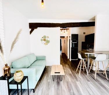 Chartres Apartment | Cosy Home Muret
