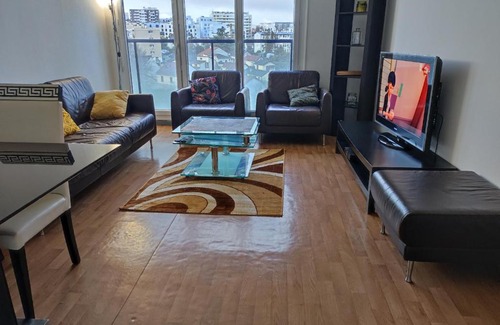 Villejuif Apartment | Cosy Home Paris