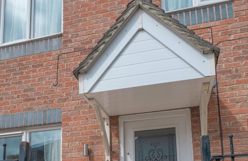 Corby House | Cosy Home-Sleeps 5- Private Garden- Free Parking