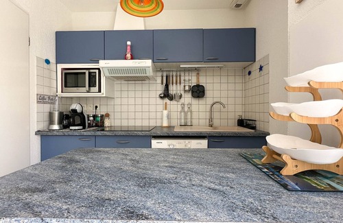 La Palmyre House | Cosy House for 4 with Terrace, WIFI, Pets Allowed, Near Beach & Shops - La Palmyre