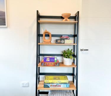 Saint Albans House | Cosy Modern Home - New Build in Christchurch