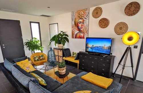 Saint-Xandre House | Cosy new house