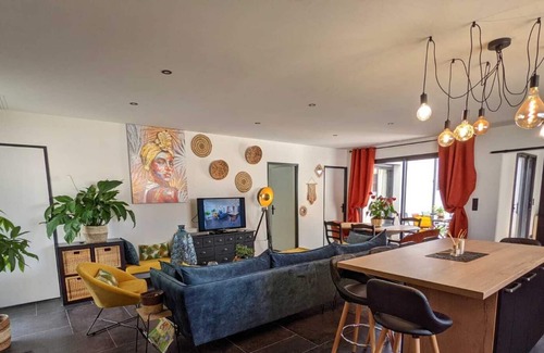 Saint-Xandre House | Cosy new house