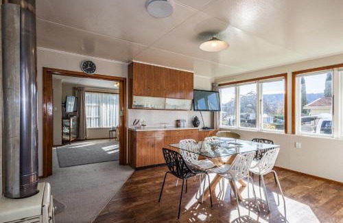 Ohakune House | Cosy on Goldfinch