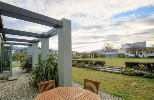 Albert Town Apartment | Cosy on Kingston
