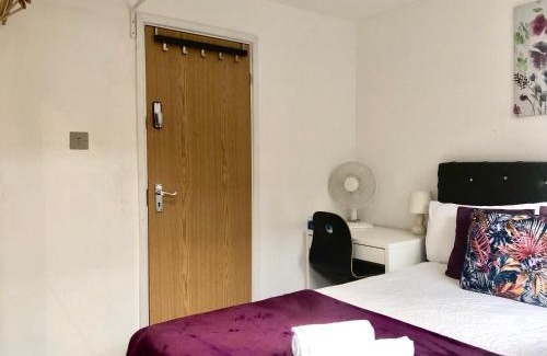 Euston House | Cosy Private Bedrooms in Euston 1234