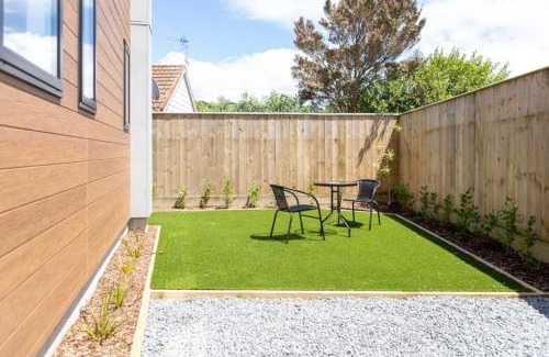 Lower Hutt House | Cosy Retreat at Biddle Crescent