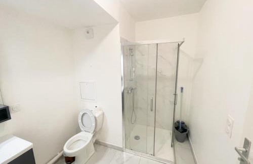 Asnieres-sur-Seine Apartment | Cosy, simple, centrale, easy transport