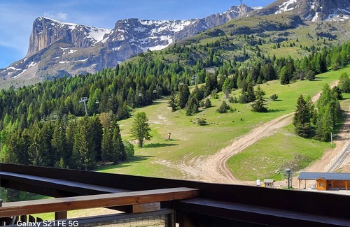 Saint-Etienne-en-Devoluy Apartment | COSY stay at the MONTAGNE-STUDIO for 4/5 people - at the foot of the slopes