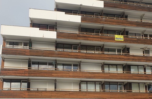 Chamrousse Apartment | Cosy studio. 150 meters from the slopes. Chamrousse 1750.