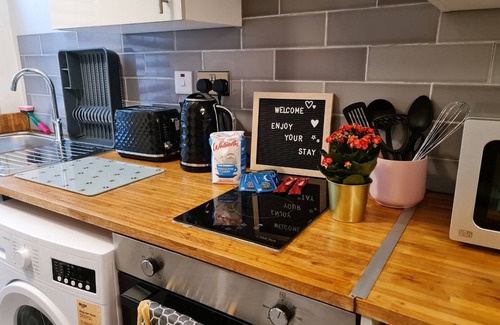 Highbury West Apartment | Cosy studio- 15mins to Central London!