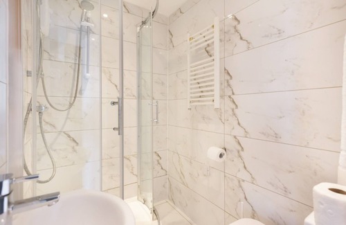 King's Cross Apartment | Cosy Studio Flat next to Kings Cross Station