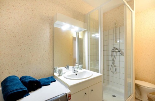 Centre Ville Apartment | Cosy Studio hyper centre- Arrivée Autonome