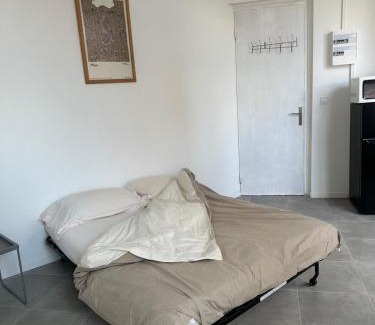 Centre Apartment | Cosy Studio in Hellemmes