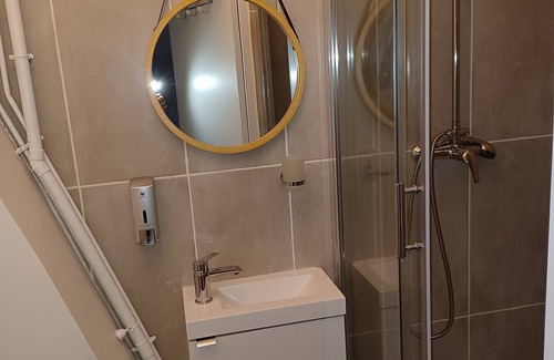 Vanves Apartment | Cosy studio Parc des expositions