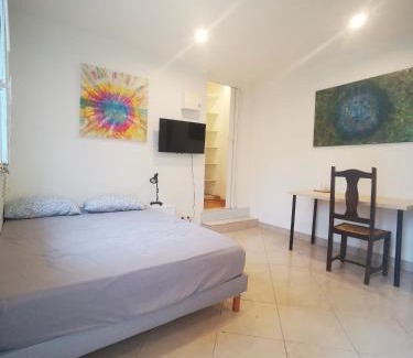Vitry-sur-Seine Apartment | Cosy studio pour deux personnes