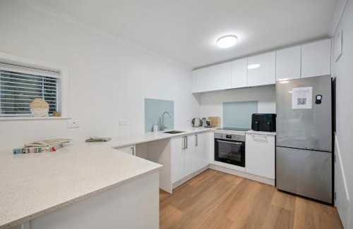 Khandallah House | Cosy Studio Retreat - Wellington Holiday Home