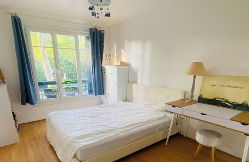 Rueil-Malmaison Apartment | Cosy T4 75m2 Charmant Près de La Défense Paris